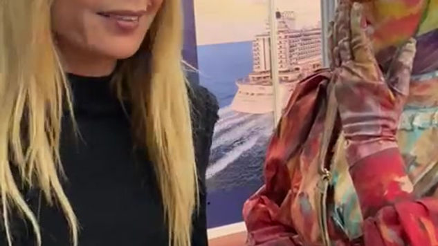 זאת ראשונה